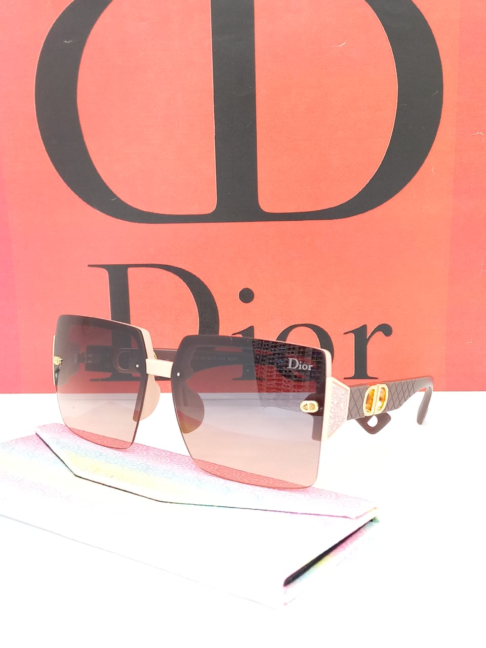 GAFAS DE MUJER DIOR R3